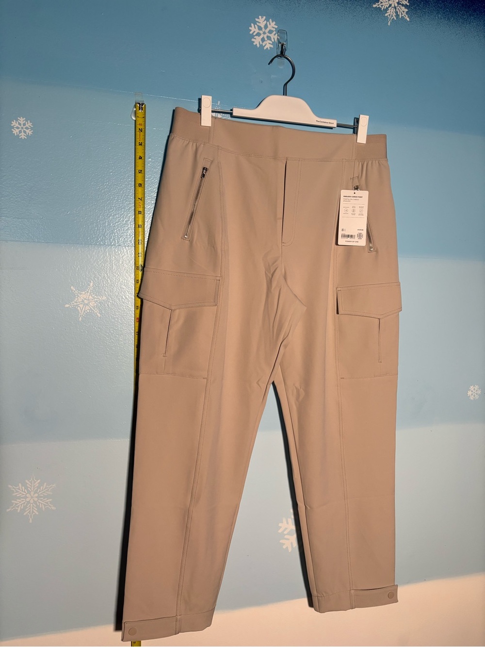 Athleta Endless Cargo Pant Size 16 Regular - NWT - Khaki - Functional Pockets!